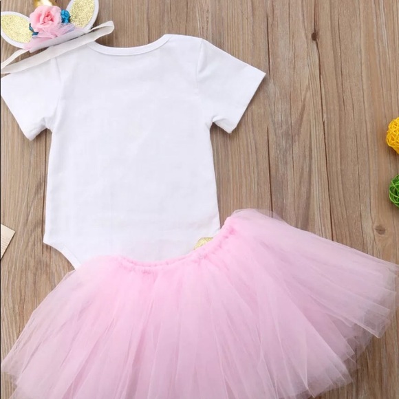 Girl 12-18M boutique 1st Birthday unicorn set NEW - Picture 4 of 7